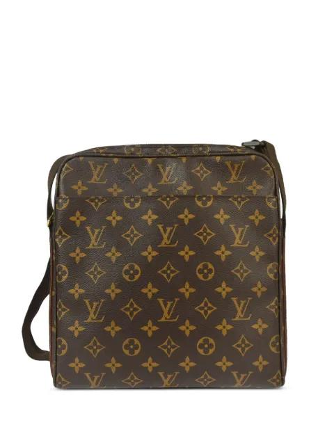 2011 Trotteur Beaubourg shoulder bag by LOUIS VUITTON 