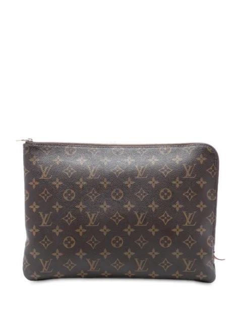 2017 Monogram Etui Voyage MM clutch bag by LOUIS VUITTON 