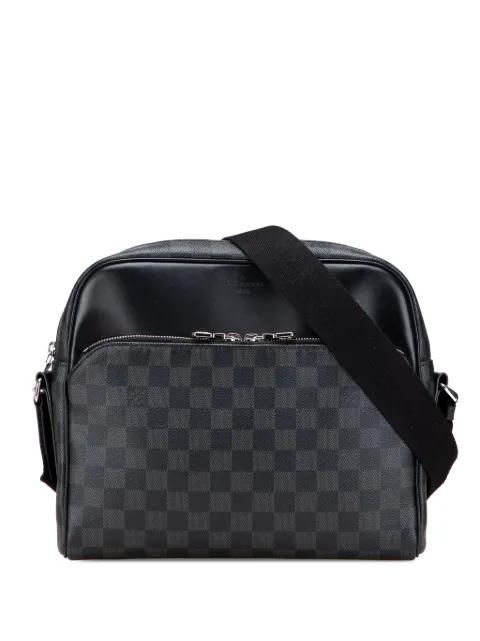 2018 Damier Graphite Dayton Reporter PM crossbody bag by LOUIS VUITTON 2018 Damier Graphite Dayton Reporter PM crossbody bag by LOUIS VUITTON