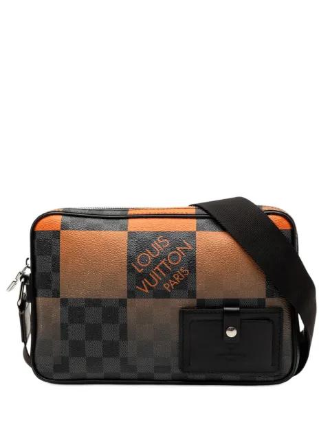 2020 Damier Graphite Giant Alpha Messenger Bag crossbody bag by LOUIS VUITTON 