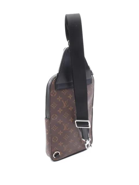2021 Avenue monogram messenger bag by LOUIS VUITTON 