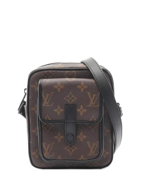 2021  Christopher Wearable monogram messenger bag by LOUIS VUITTON 