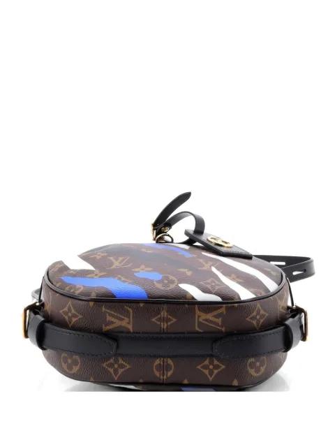 Boite Chapeau Souple Bag Limited Edition LOL League of Legends Monogram Canvas MM crossbody bag by LOUIS VUITTON 
