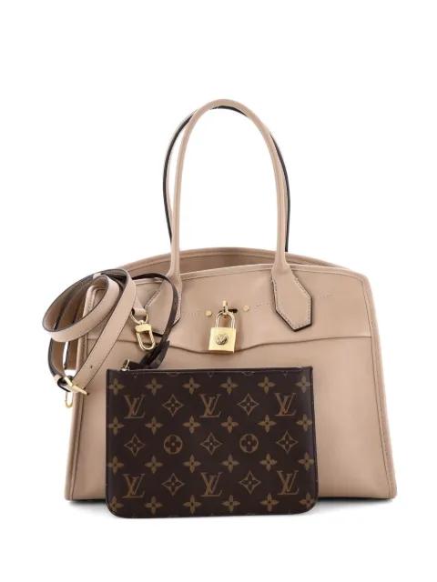 City Steamer Soft Handbag Leather MM shoulder bag by LOUIS VUITTON 