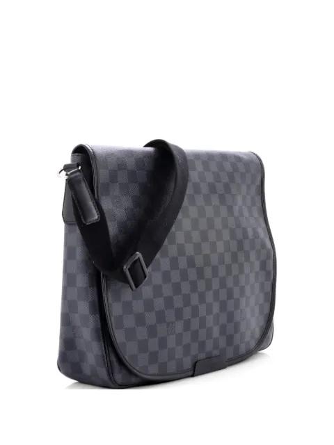 Daniel Messenger Bag Damier Graphite GM crossbody bag by LOUIS VUITTON 