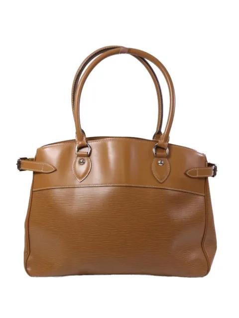 GM Passy Epi-leather tote bag by LOUIS VUITTON 