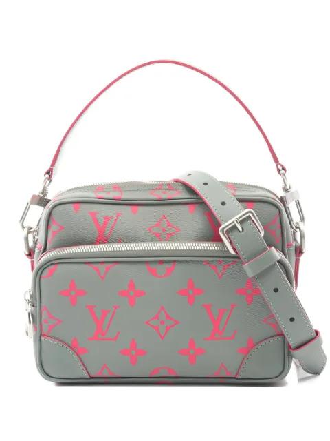 Nil Monogram Glow tote bag by LOUIS VUITTON 