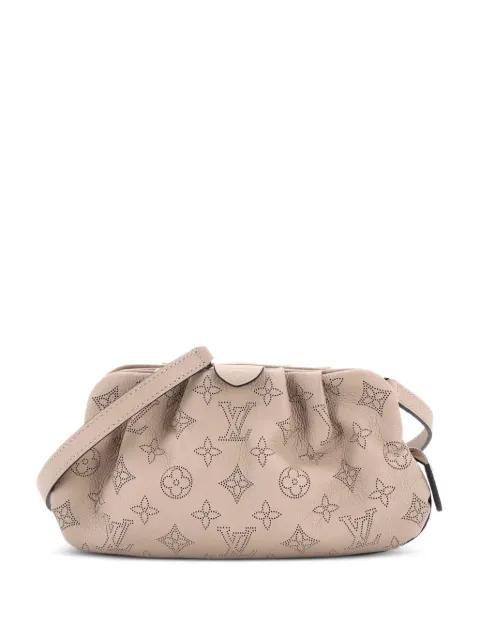Scala Pouch Bag Mahina Leather Mini clutch bag by LOUIS VUITTON 