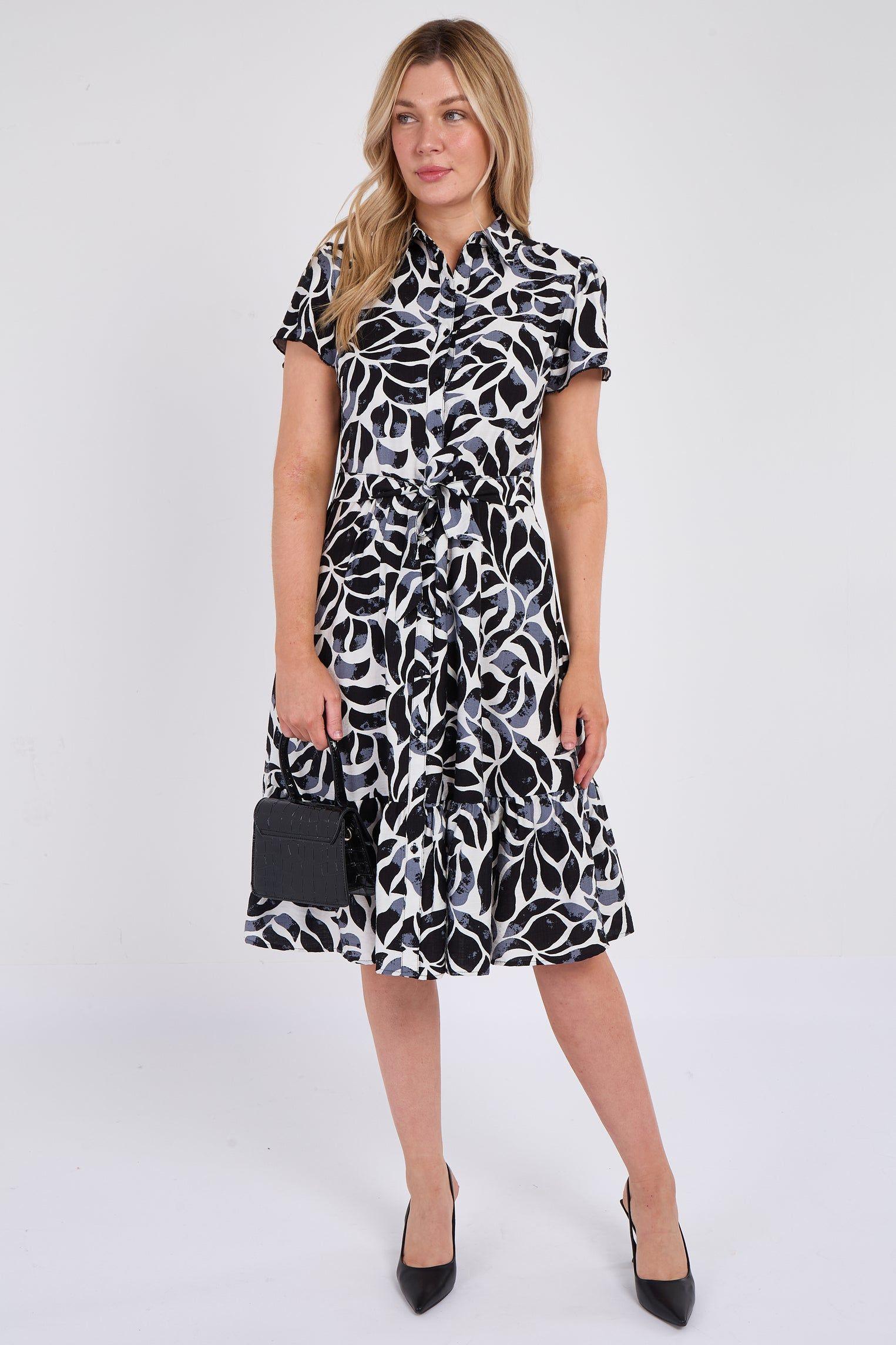 Grey Printed Short Sleeve Midi Dress by LOVE SUNSHINE