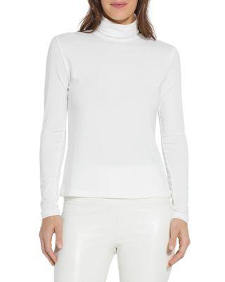 Essential Tee by LYSSE