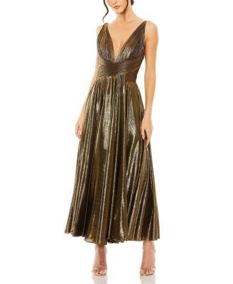 Sleeveless V Neck Pleated Top Metallic Dress by MAC DUGGAL