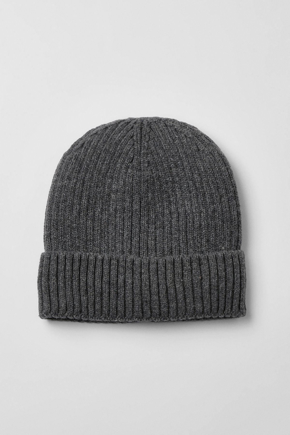 Charcoal Fleece Lined Beanie Hat by MAINE