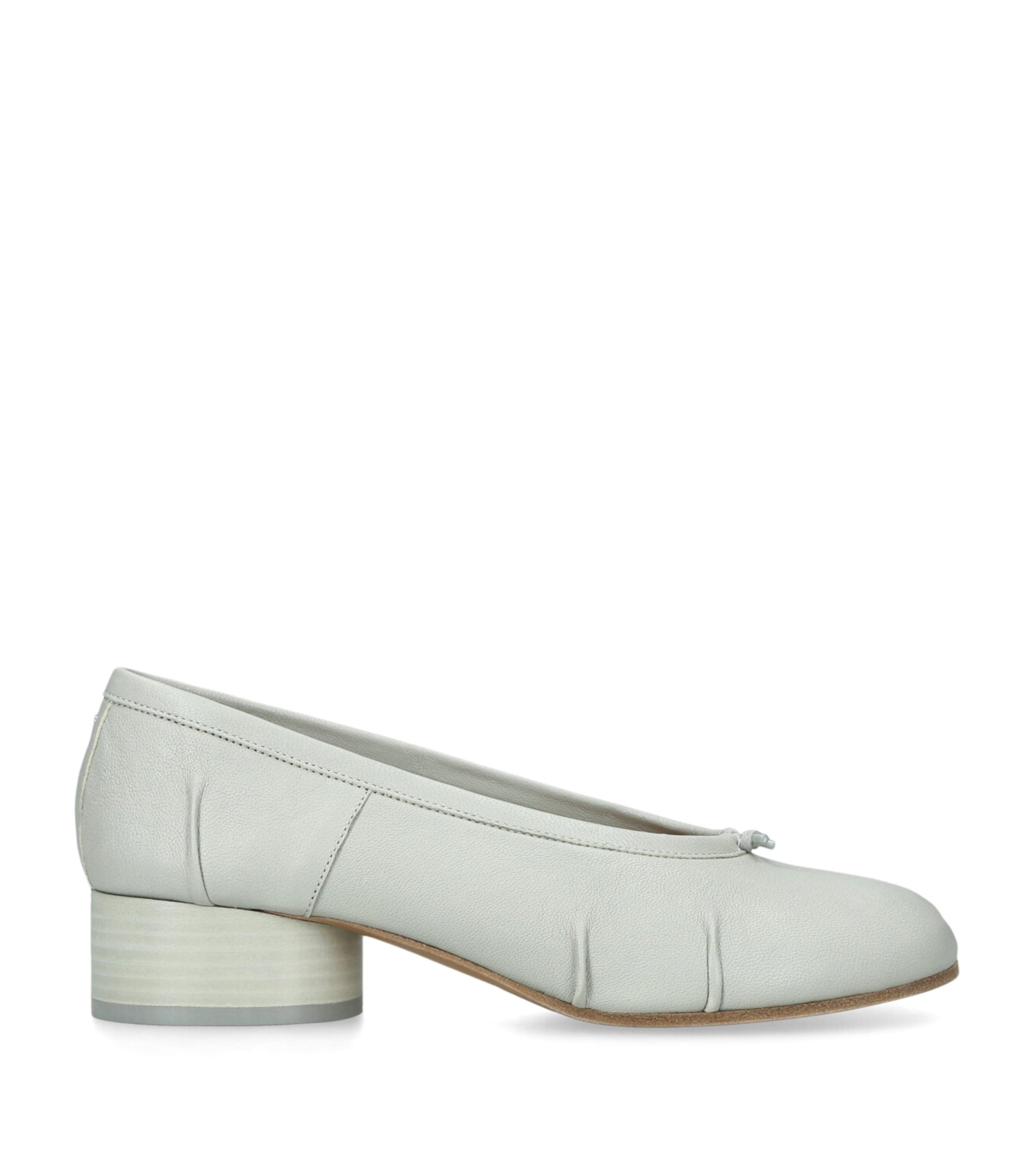 Maison Margiela Leather Tabi Ballerina Pumps 30 by MAISON MARGIELA