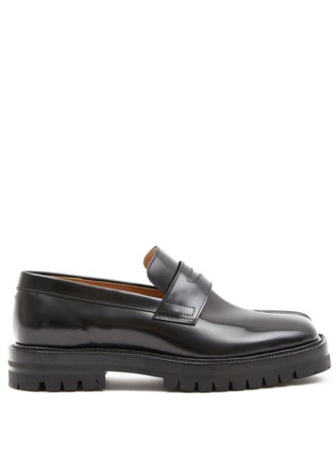 Tabi leather loafers by MAISON MARGIELA