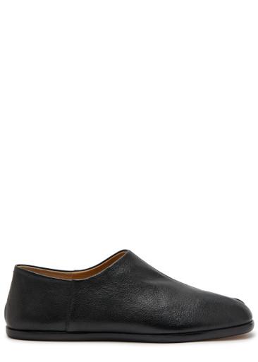 Tabi split-toe leather shoes by MAISON MARGIELA