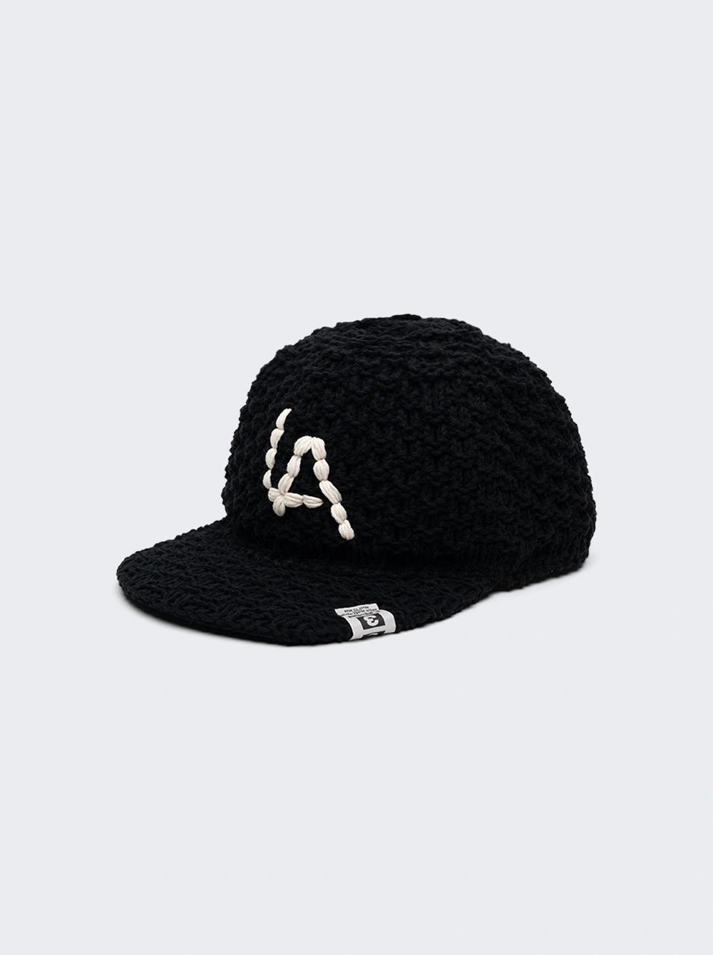 La Knit Cap Black  | The Webster by MAISON MIHARA YASUHIRO