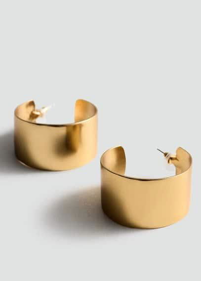 Volume hoop earrings gold by MANGO