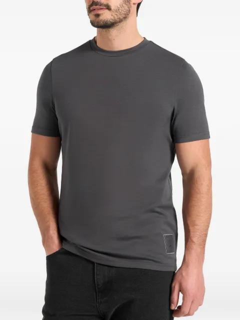 TS003 grey fitted luxe T-shirt by MANIERE DE VOIR