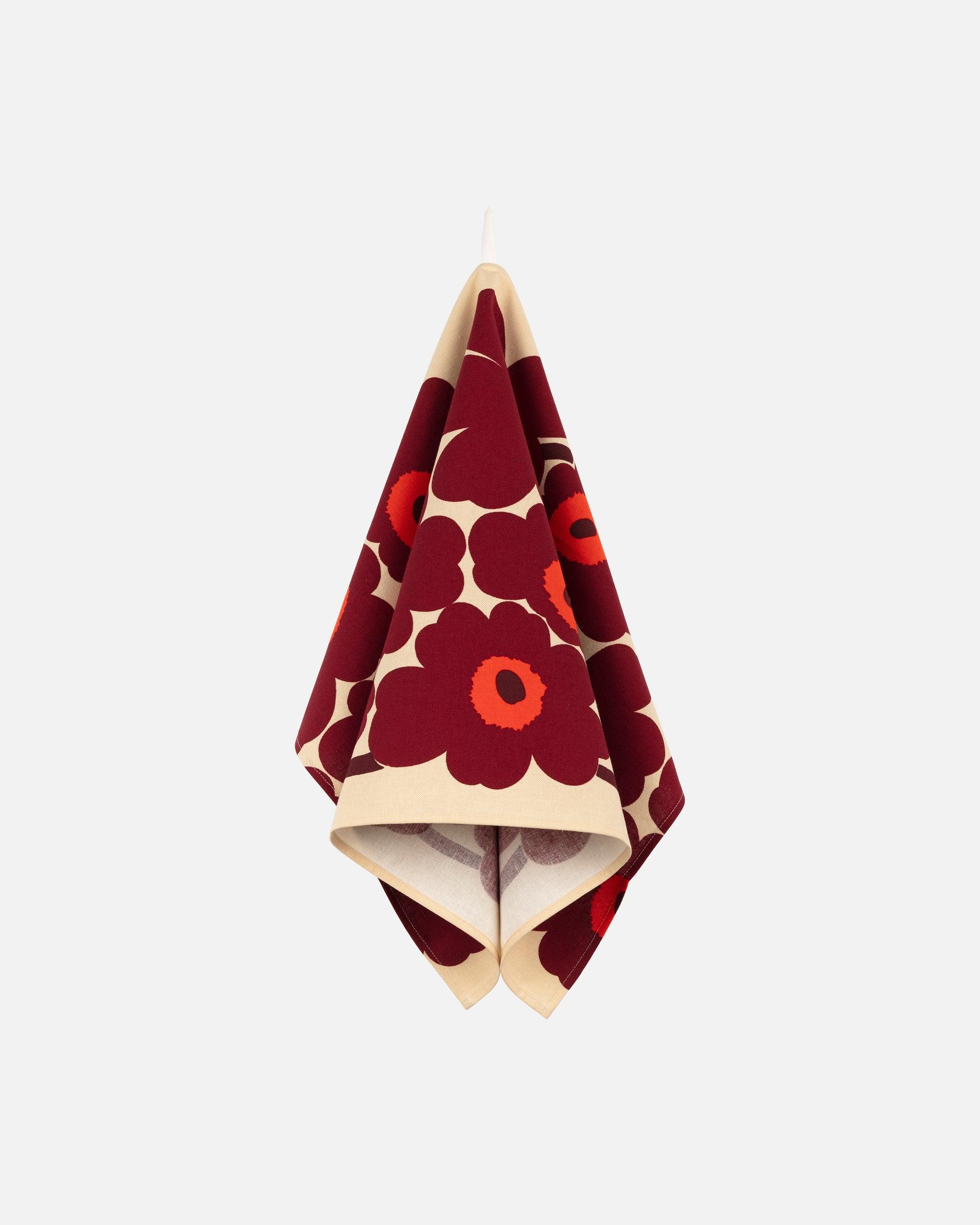Pieni Unikko Tea Towel by MARIMEKKO