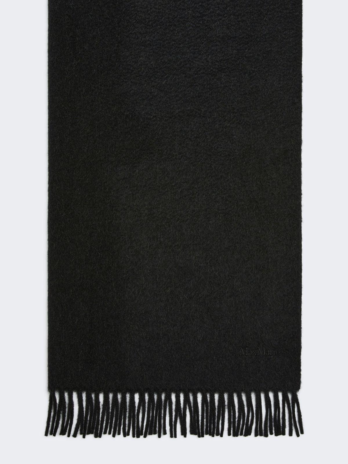 Camel logo stole by MAX MARA
