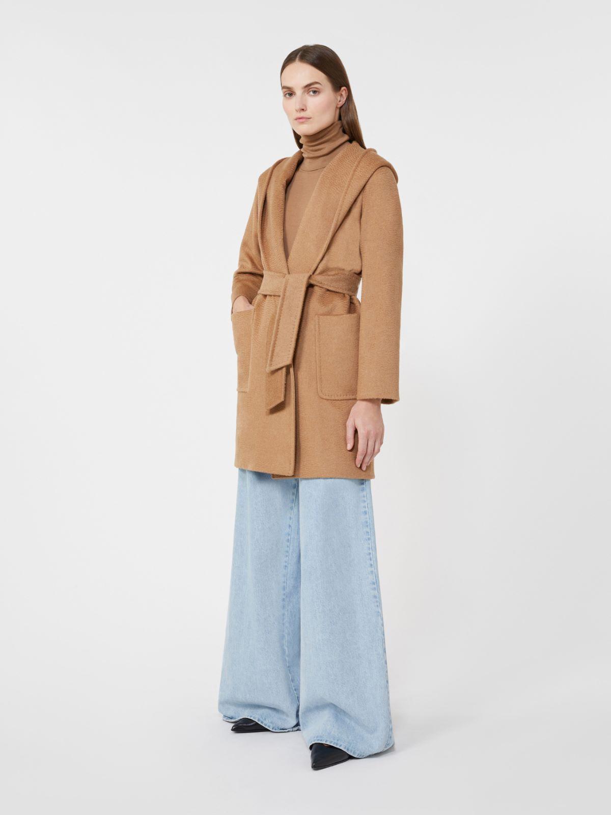 Camel robe coat by MAX MARA