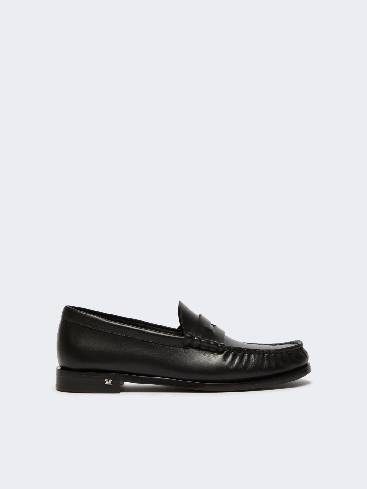 Classic leather moccasins by MAX MARA