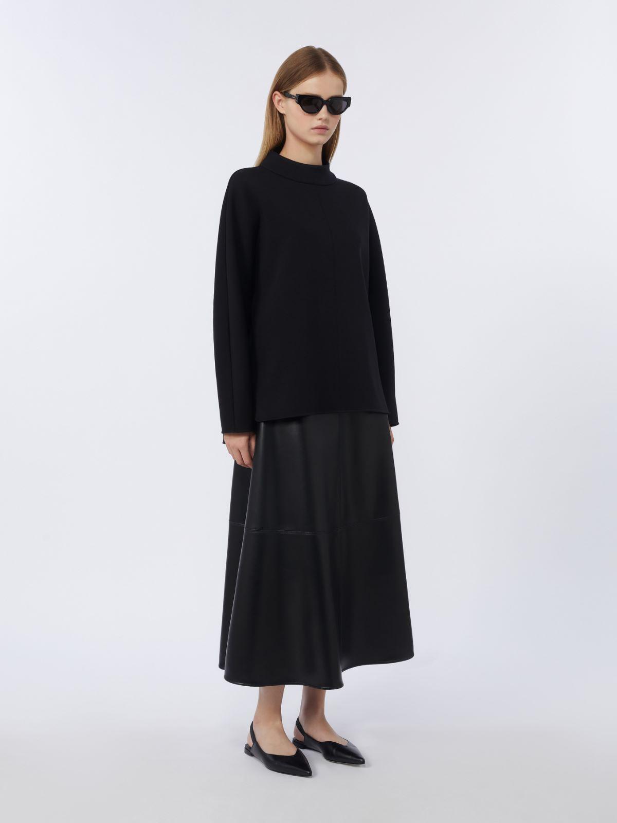 Coated fabric skirt by MAX MARA