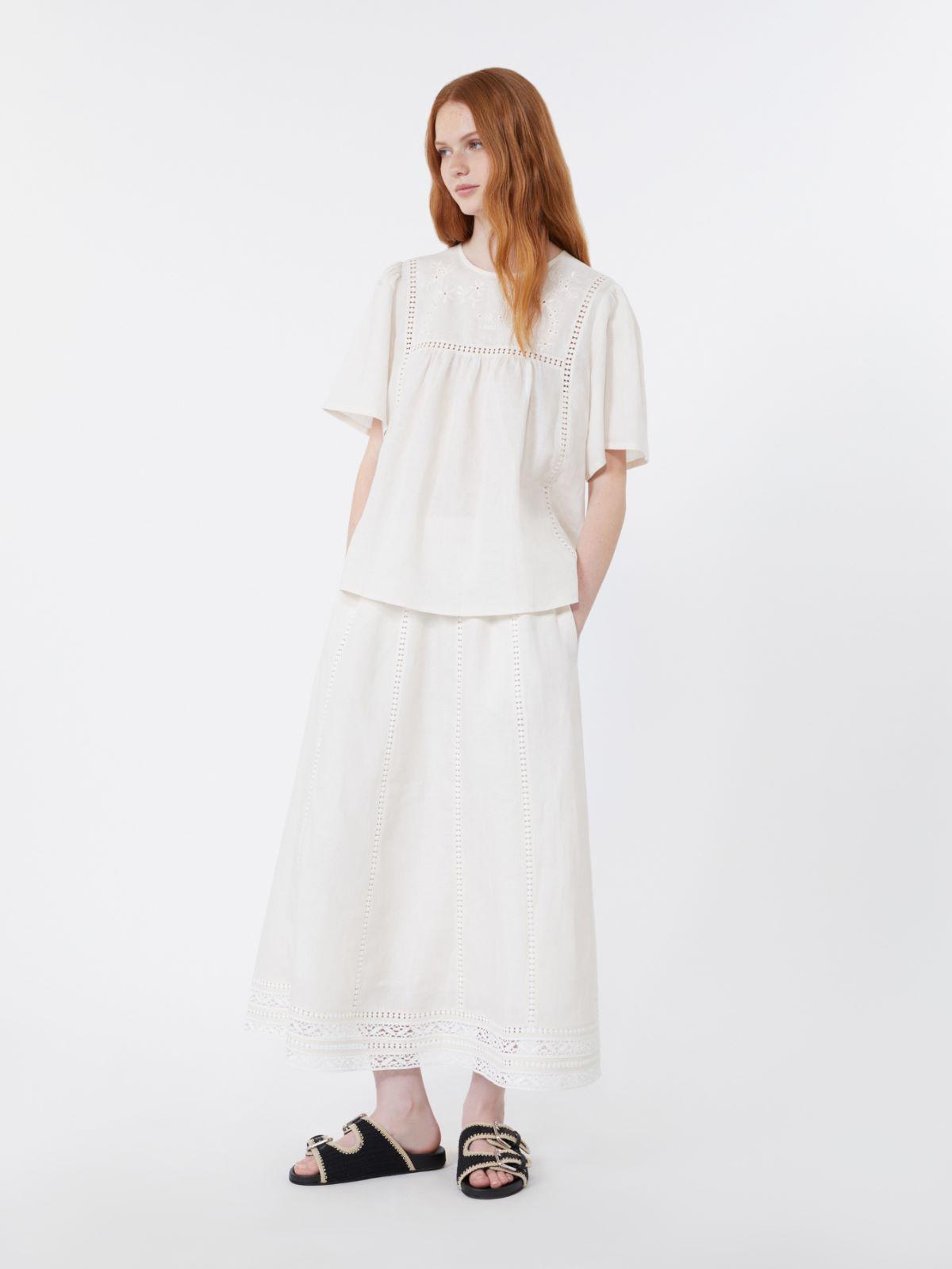 Linen skirt with à jour embroidery by MAX MARA