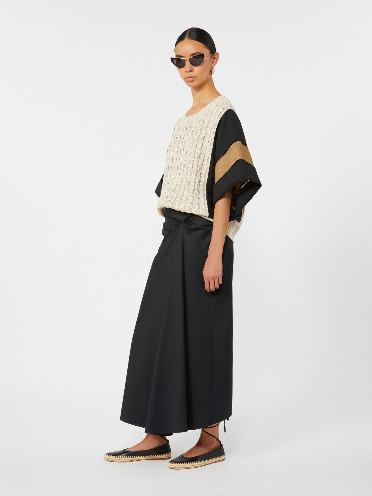 Loose-fit linen yarn sweater by MAX MARA