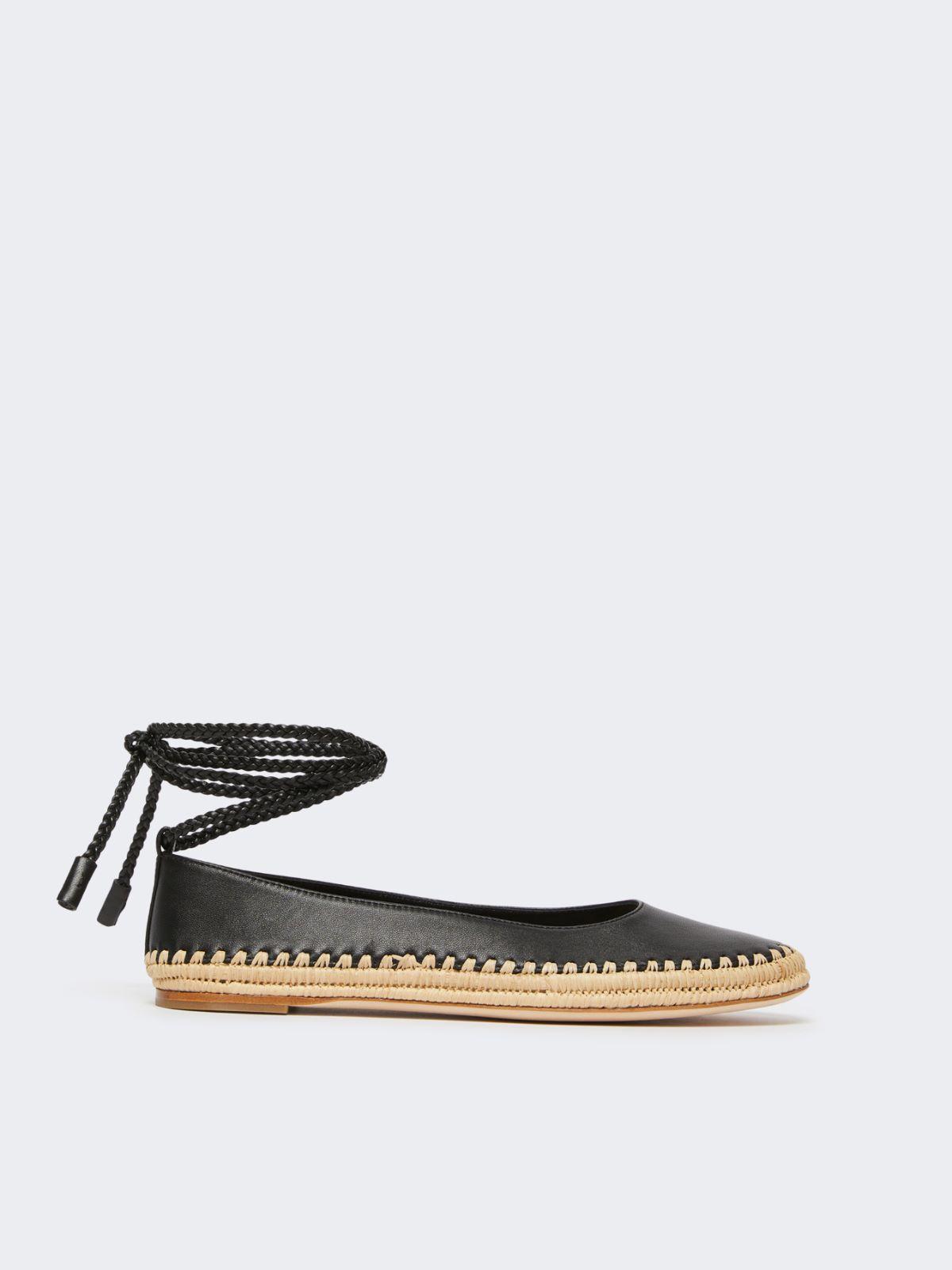 Nappa and raffia ballerinas by MAX MARA