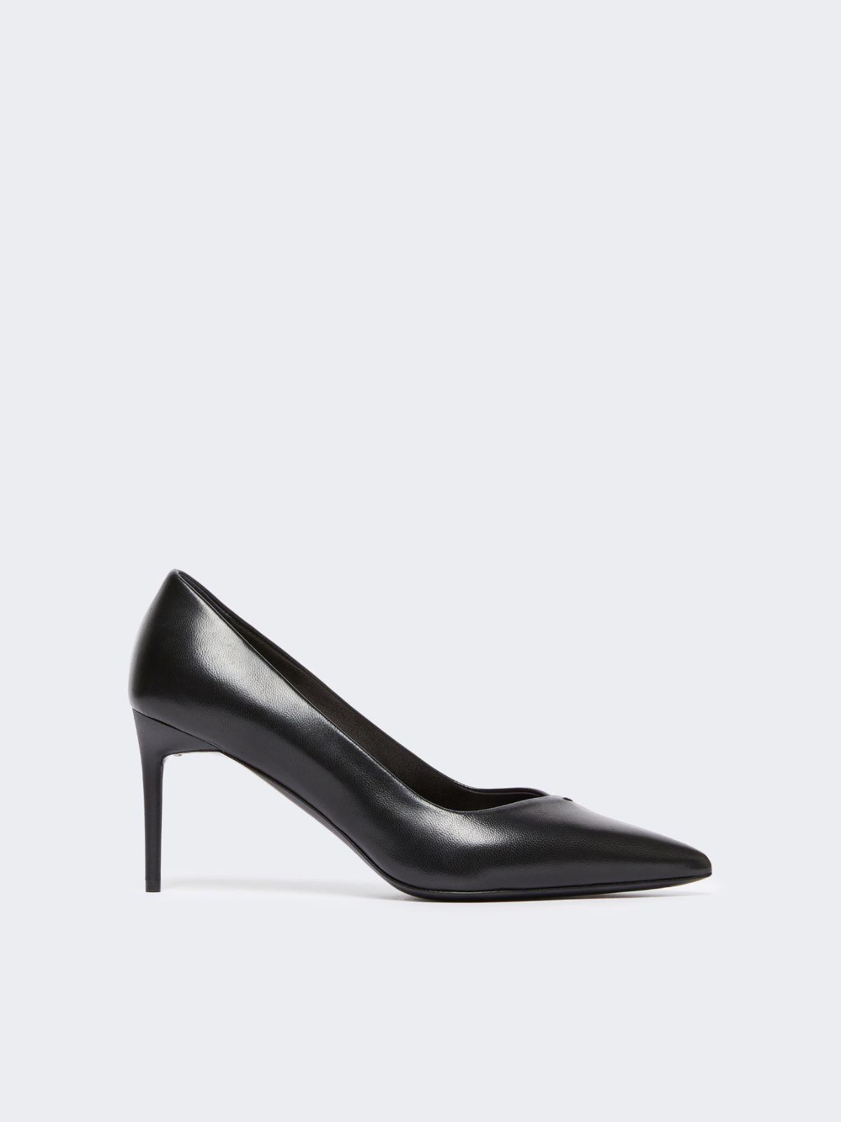 Nappa leather court shoes by MAX MARA