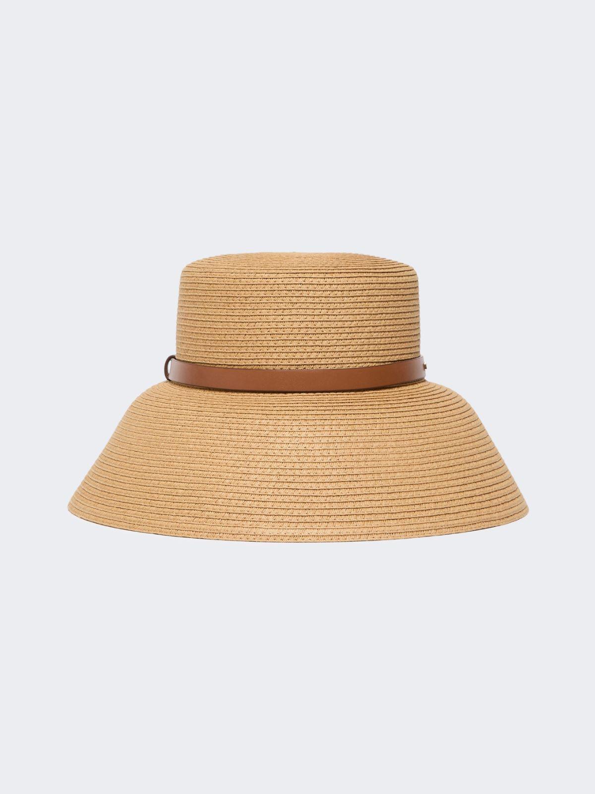 Paper yarn lampshade hat by MAX MARA