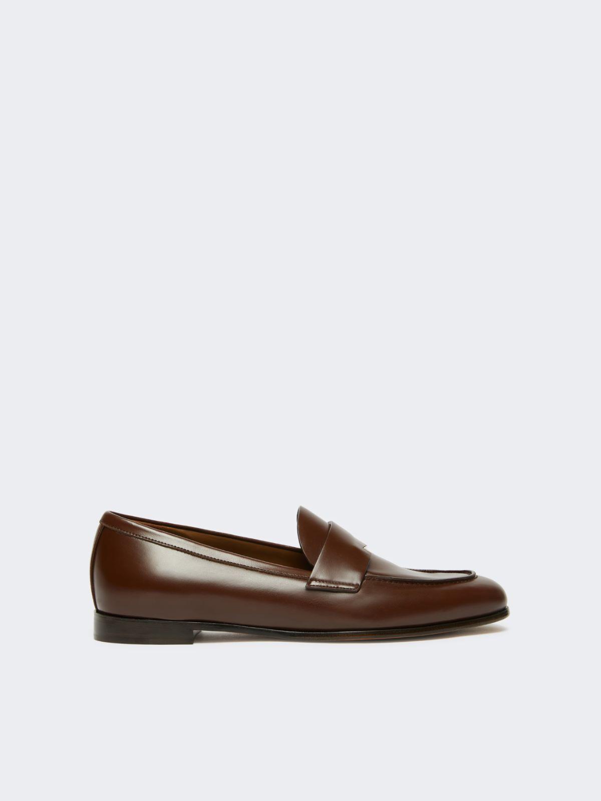 Semi-glossy leather moccasins by MAX MARA