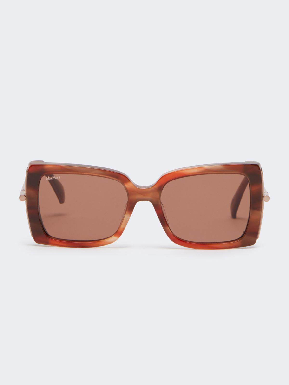 Square sunglasses by MAX MARA
