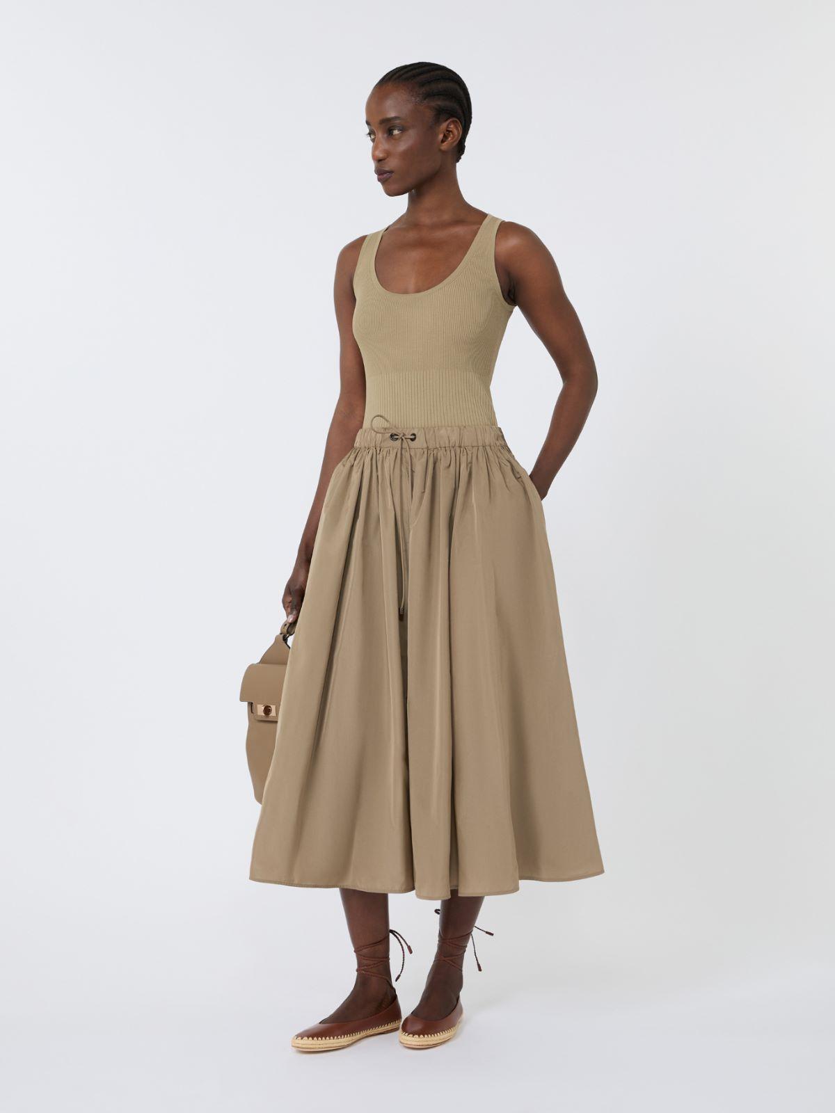 Viscose-blend yarn top by MAX MARA