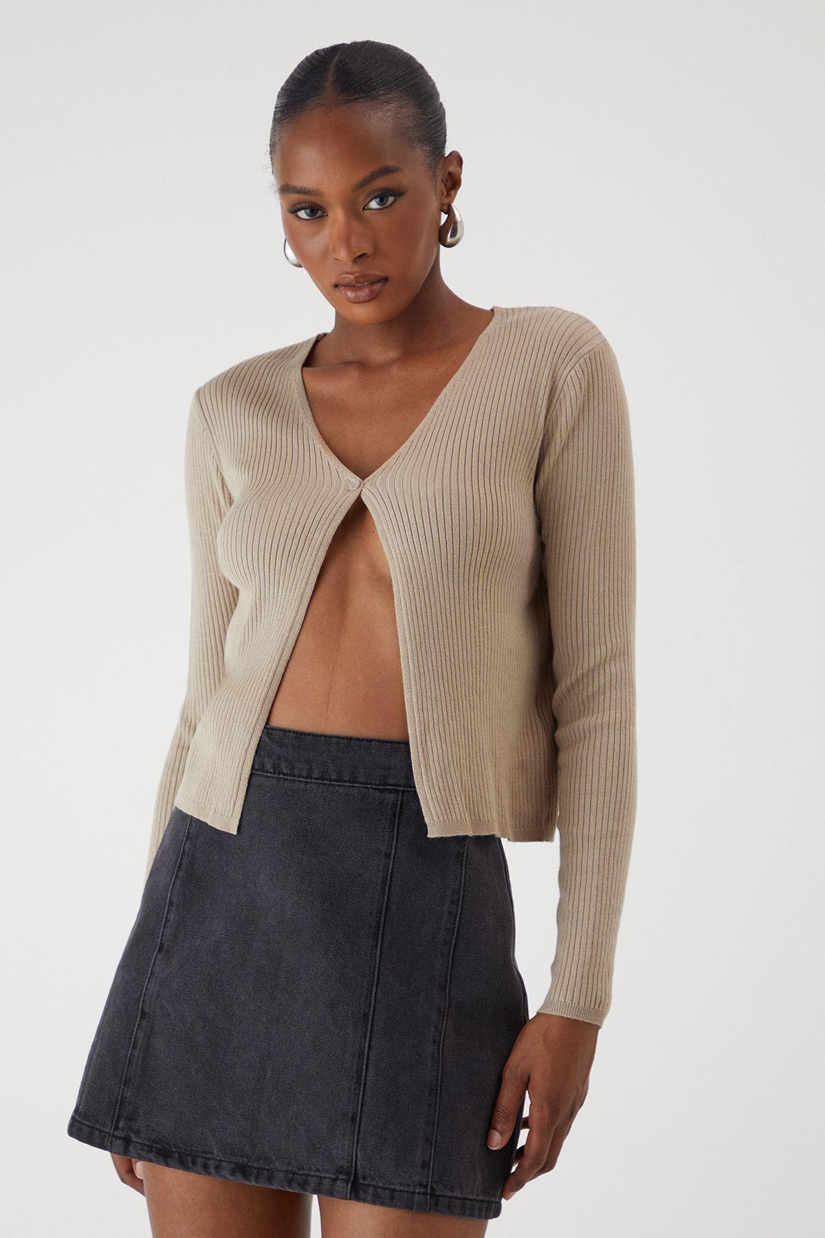 Rib Knit Button Front Top by MISSPAP
