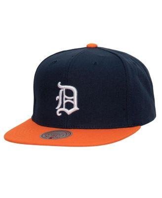 Men's Navy Detroit Tigers Cooperstown Collection Evergreen Snapback Hat by MITCHELL&NESS