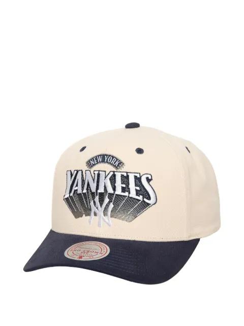 Yankees Horizon Pro Snapback logo-embroidered baseball cap by MITCHELL&NESS