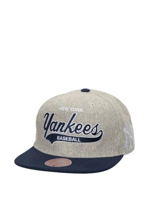 Yankees-embroidered baseball cap by MITCHELL&NESS