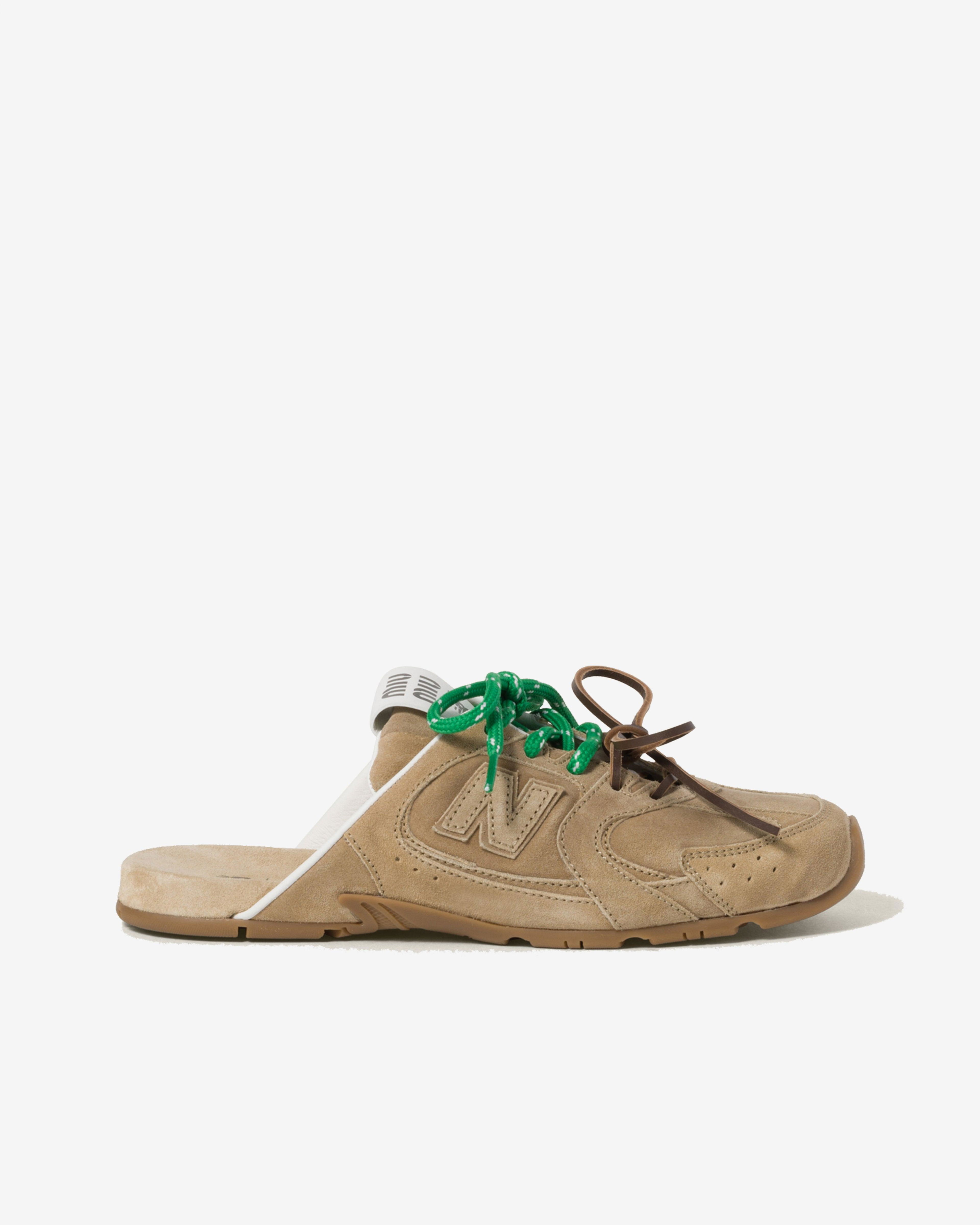 Miu Miu - New Balance X Miu Miu 530 SL Faded Suede Mules - (Ecru) by MIU MIU