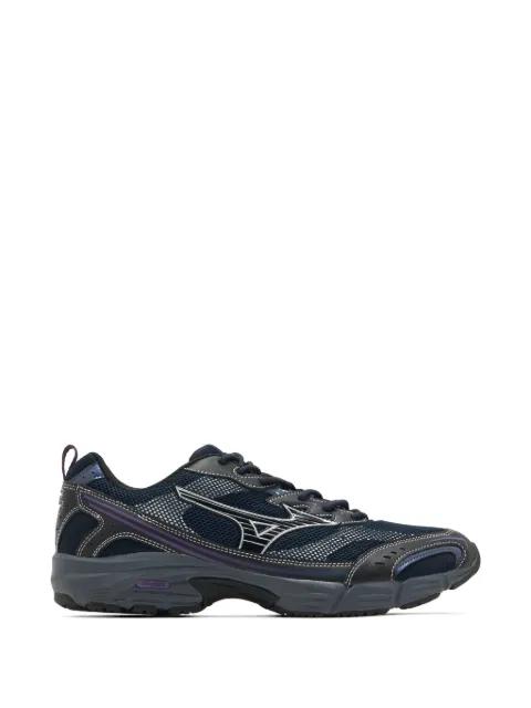 MXR sneakers by MIZUNO