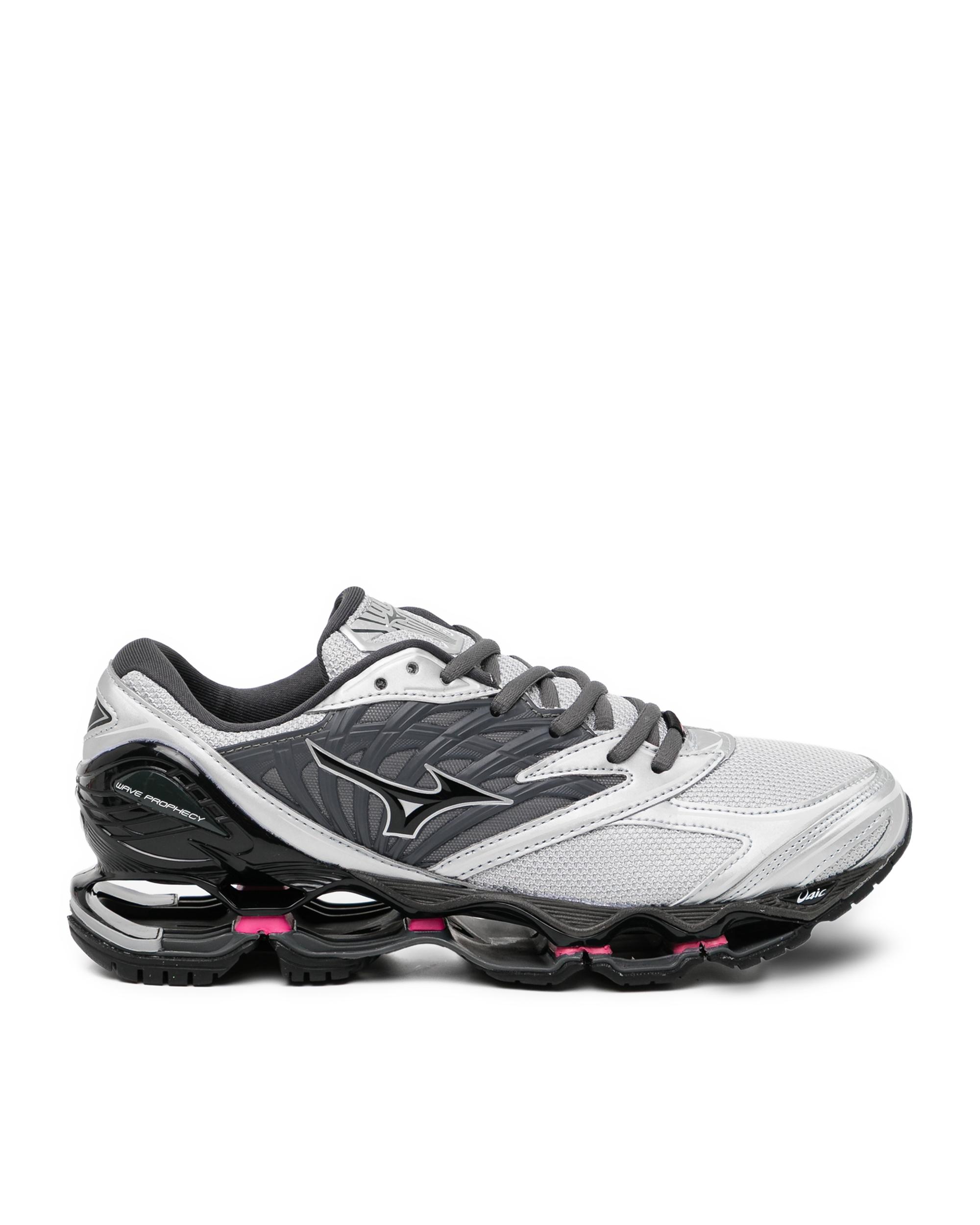 Wave prophecy LS sneakers by MIZUNO