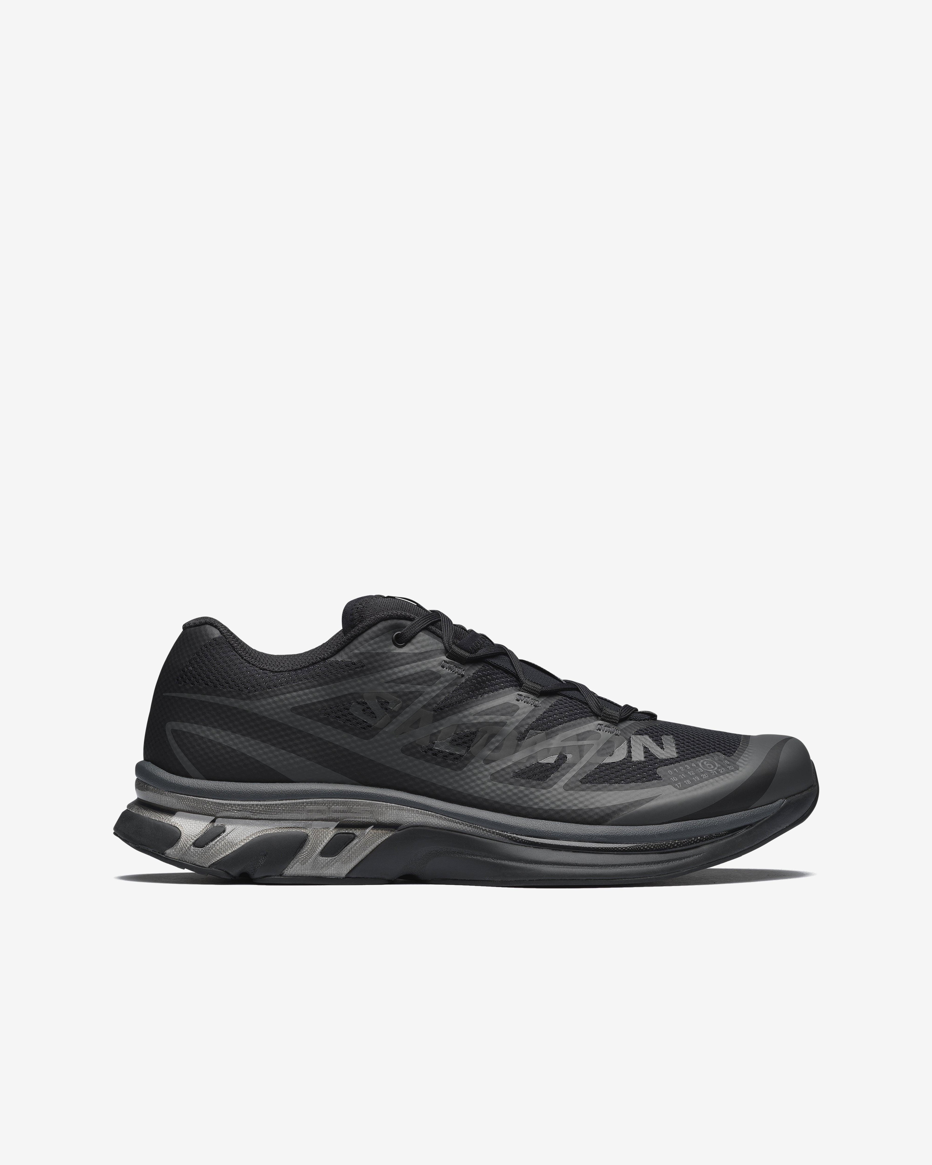 MM6 - Men's Salomon XT-6 Sneakers - (Black) by MM6 MAISON MARGIELA