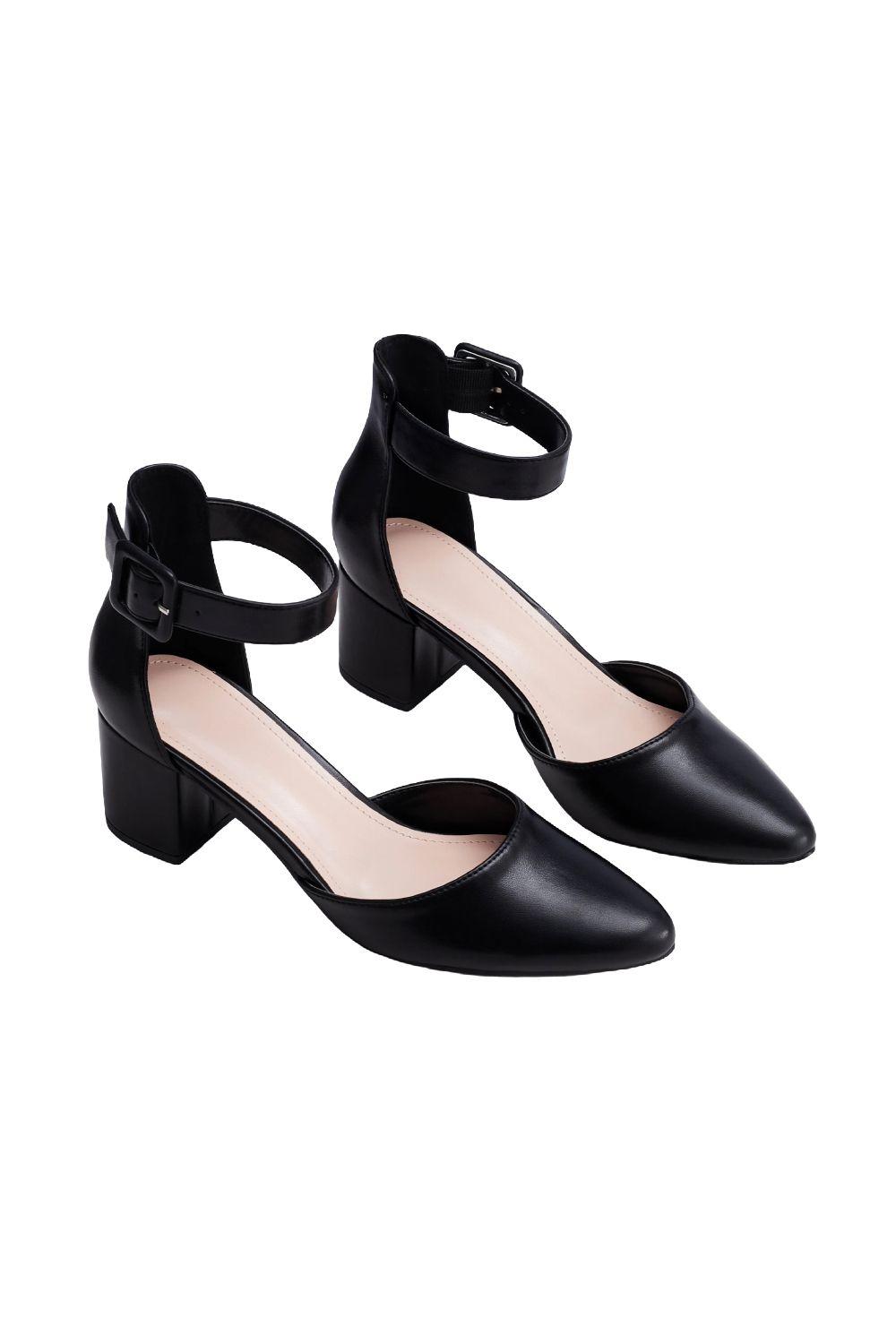 Closed Toe Block Heels Pumps by MODISHION