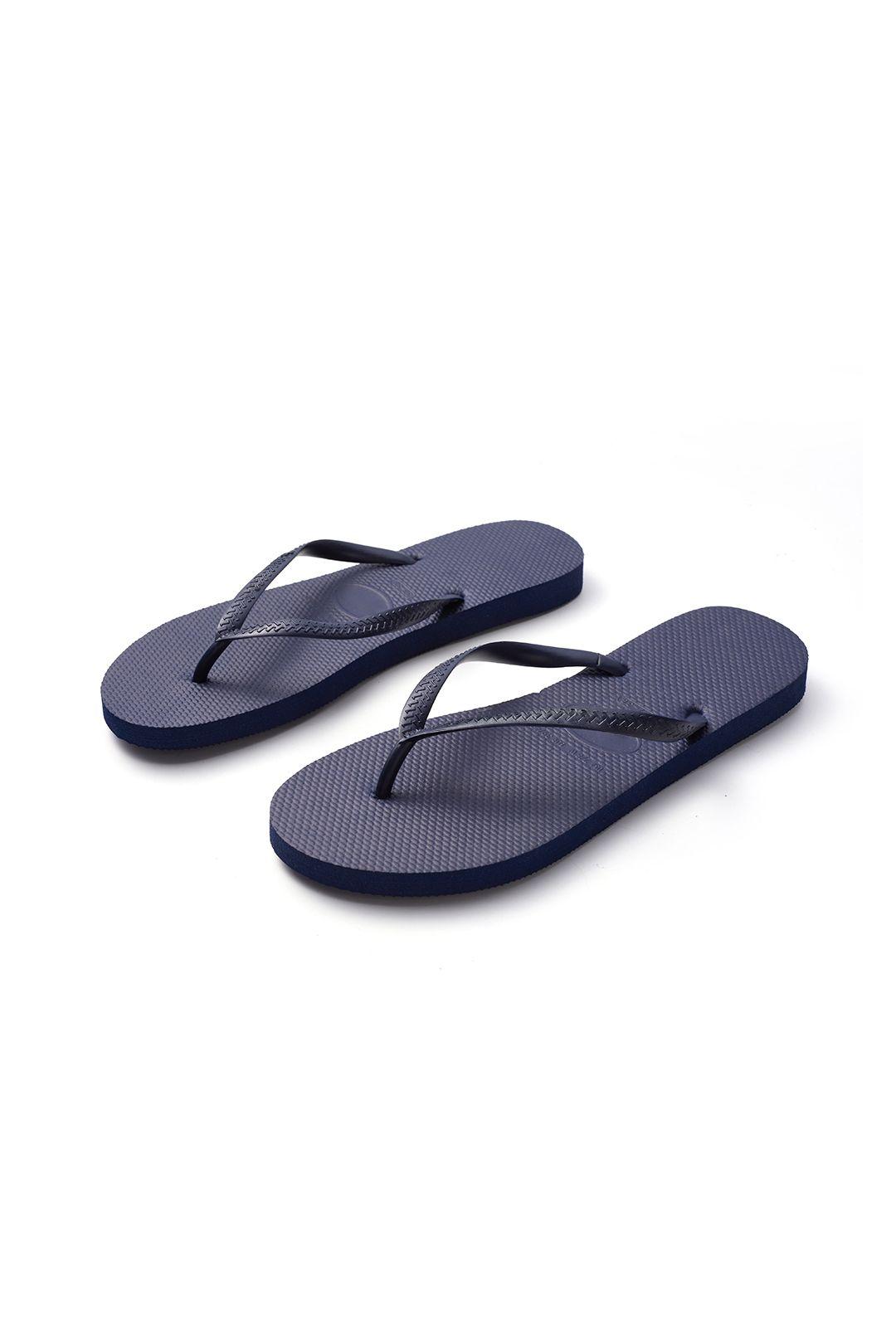 Pair of Casual Flat Flip Flops Sandals by MODISHION