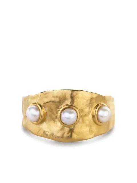 Capri hammered triple-pearl ring by MONICA VINADER