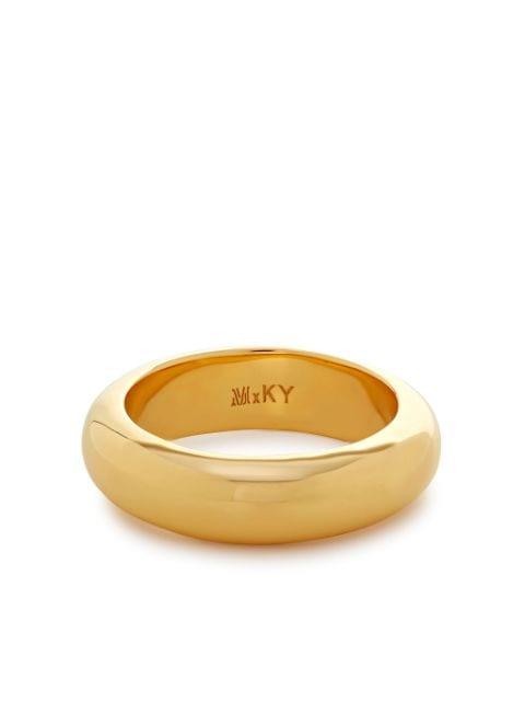 Kate Young D-shape band ring by MONICA VINADER