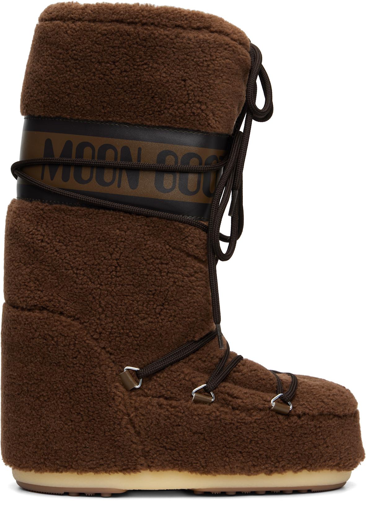 Brown Icon Fleece Boots by MOON BOOT
