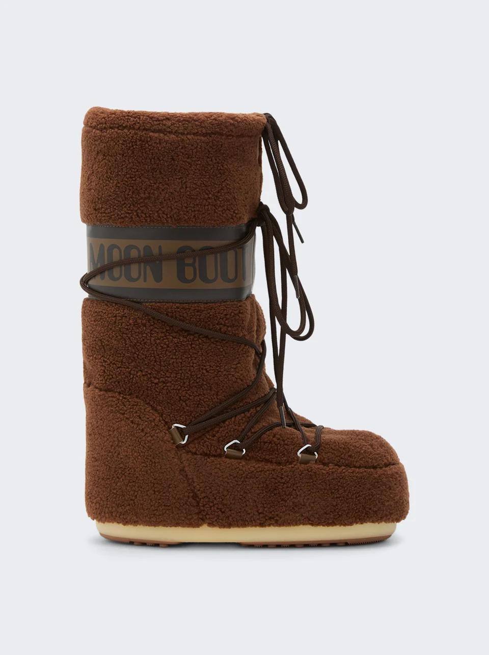 Icon Fleece Boots Brown by MOON BOOT