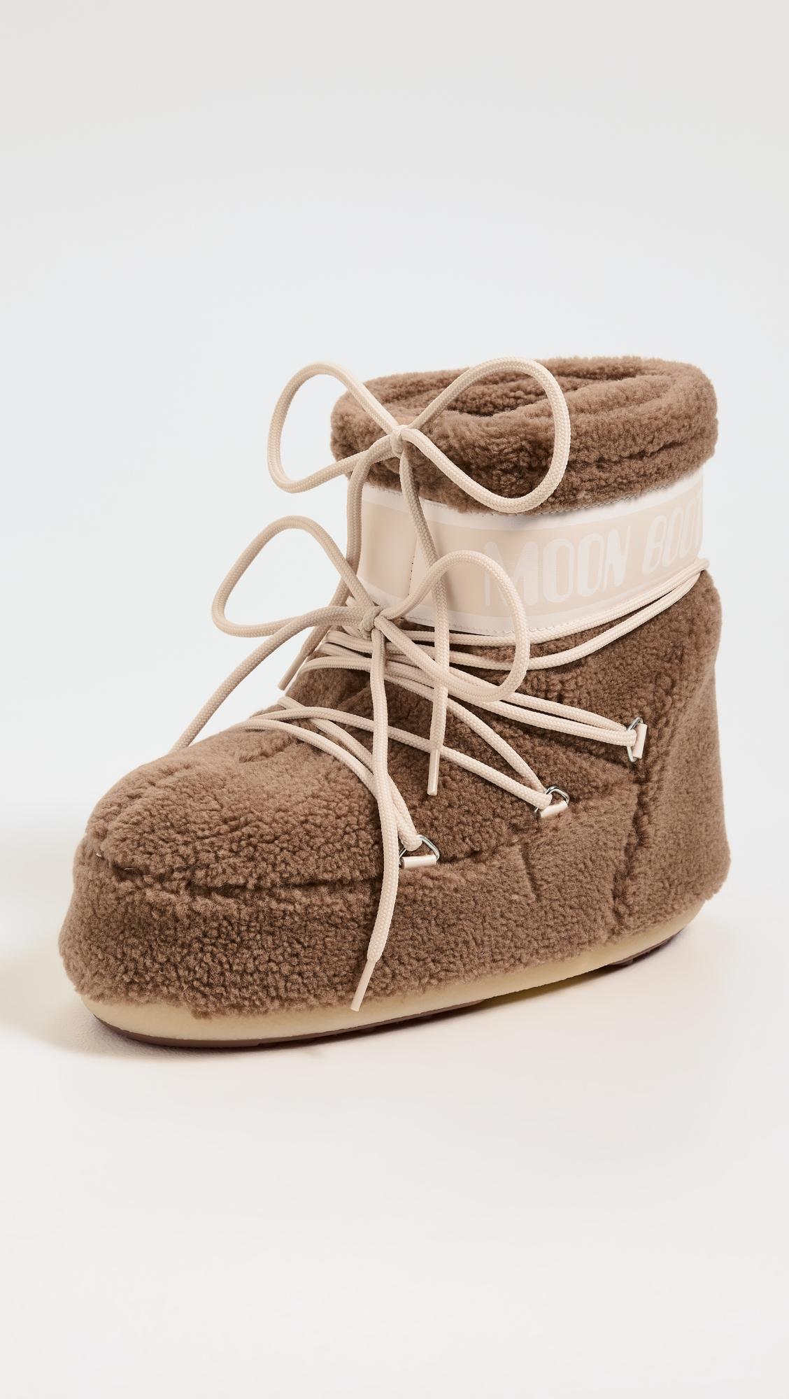 Icon Low Fleece Boots by MOON BOOT